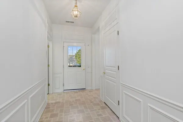 Property Slideshow image 2 of 20 | 11715 windsor dr, Huntley, IL, 60142
