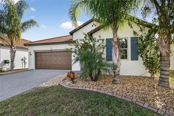Property Slideshow image 2 of 66 | 16912 anchor root st, Wimauma, FL, 33598