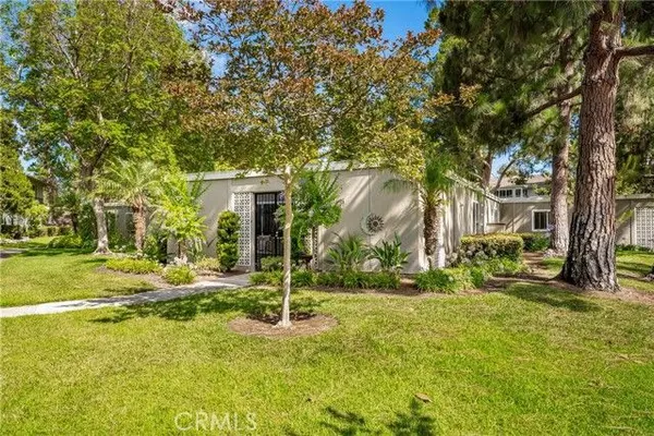 Property Slideshow image 2 of 47 | 109 via estrada a, Laguna Woods, CA, 92637