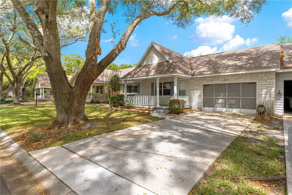 Property Slideshow image 3 of 27 | 8575 sw 90th ln c, Ocala, FL, 34481