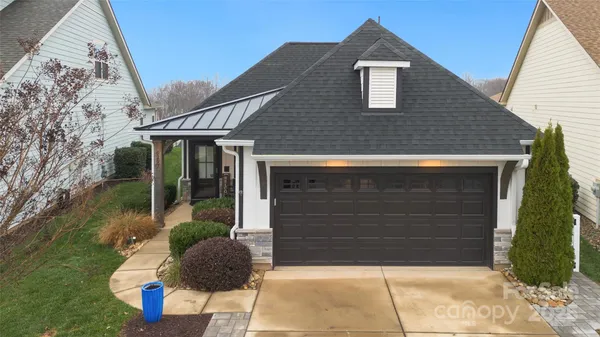 Property Slideshow image 2 of 38 | 6297 raven rock dr, Denver, NC, 28037