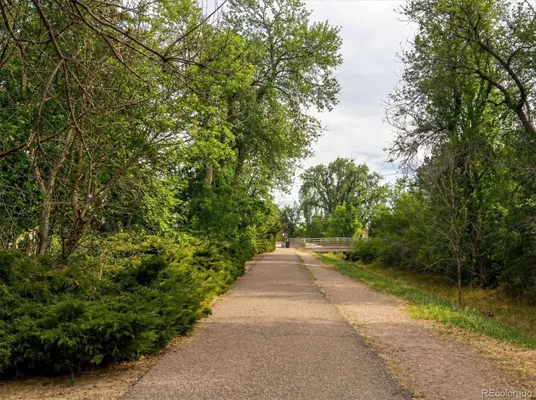 Property Slideshow image 2 of 48 | 785 s alton way 4b, Denver, CO, 80247