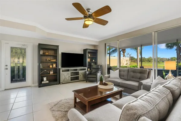 Property Slideshow image 3 of 54 | 7812 bergamo ave, Sarasota, FL, 34238