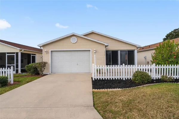 Property Slideshow image 3 of 32 | 1717 moreno pl, The Villages, FL, 32159