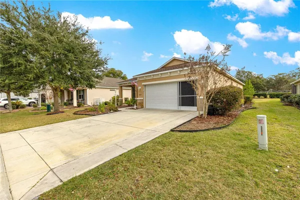 Property Slideshow image 3 of 43 | 8325 sw 77th ct, Ocala, FL, 34476