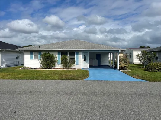 Property Slideshow image 3 of 59 | 1690 colonnades cir, Lakeland, FL, 33811