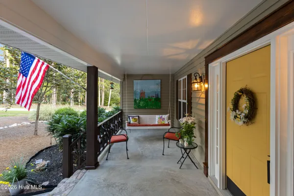 Property Slideshow image 2 of 44 | 305 misty cv, Mccormick, SC, 29835