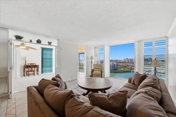 Property Slideshow image 3 of 41 | 7400 sun island dr 810, South Pasadena, FL, 33707