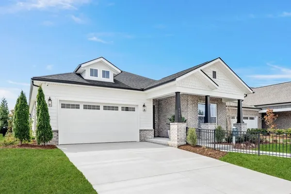 Property Slideshow image 3 of 39 | 6161 binns ln, Hermitage, TN, 37076