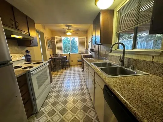 Property Slideshow image 3 of 21 | 563 argos cir, Watsonville, CA, 95076