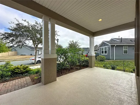 Property Slideshow image 3 of 52 | 330 alcove dr, Groveland, FL, 34736
