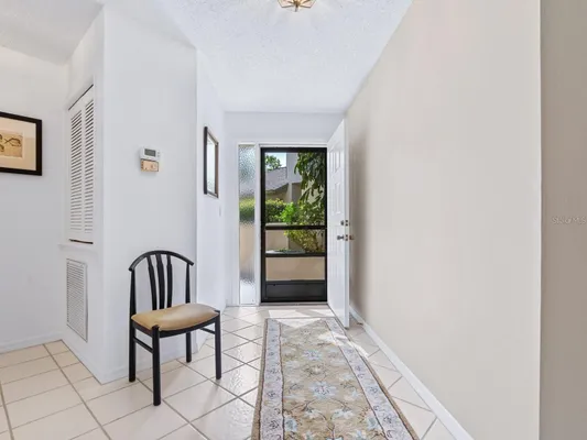 Property Slideshow image 3 of 44 | 1678 starling dr 102, Sarasota, FL, 34231