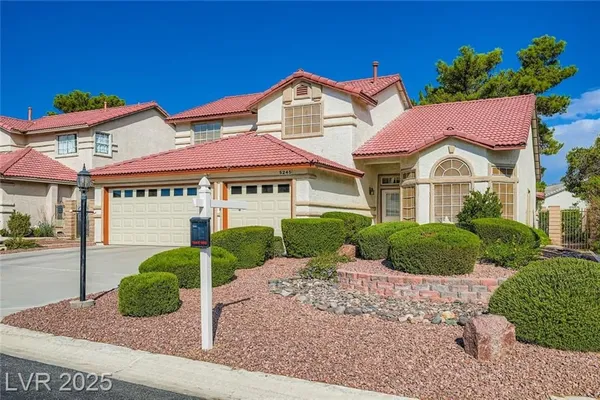 Property Slideshow image 2 of 49 | 5245 roca ln, Las Vegas, NV, 89130