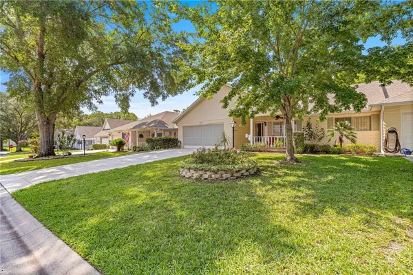 Property Slideshow image 3 of 42 | 8710 sw 91st st e, Ocala, FL, 34481