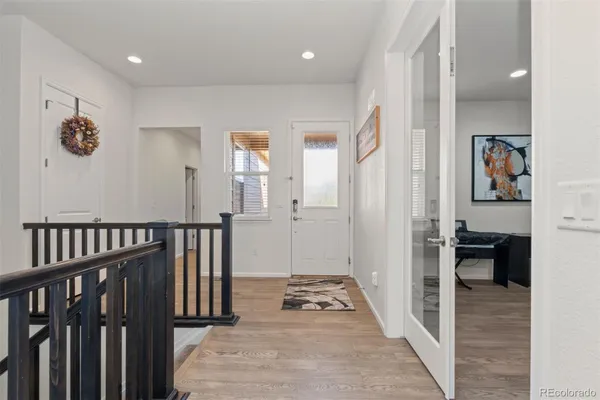 Property Slideshow image 3 of 40 | 6702 w asbury pl, Lakewood, CO, 80227