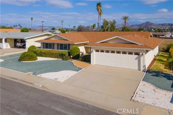 Property Slideshow image 3 of 38 | 28670 portsmouth dr, Menifee, CA, 92586