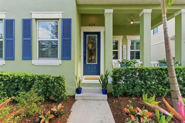 Property Slideshow image 2 of 33 | 624 winterside dr, Apollo Beach, FL, 33572
