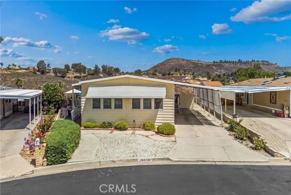 Property Slideshow image 3 of 33 | 28610 via arboleda, Murrieta, CA, 92563
