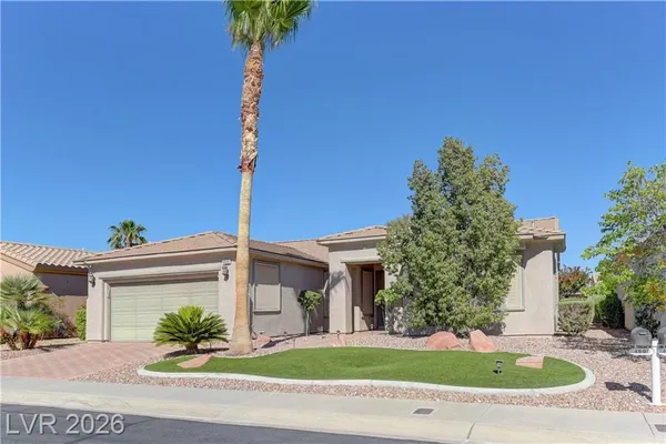 Property Slideshow image 2 of 26 | 4690 denaro dr, Las Vegas, NV, 89135