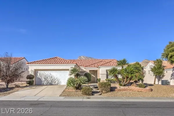 Property Slideshow image 2 of 76 | 2805 spalding dr, Las Vegas, NV, 89134