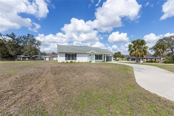 Property Slideshow image 2 of 35 | 8873 sw 104th ln, Ocala, FL, 34481