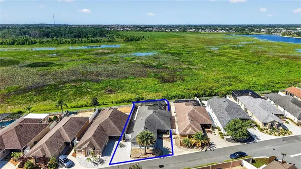 Property Slideshow image 3 of 60 | 562 avecilla dr, The Villages, FL, 32162