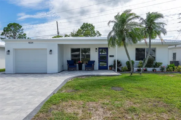 Property Slideshow image 3 of 44 | 4034 mainlands blvd, Pinellas Park, FL, 33782