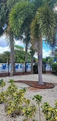 Property Slideshow image 3 of 20 | 1902 bermuda cir h4, Coconut Creek, FL, 33066