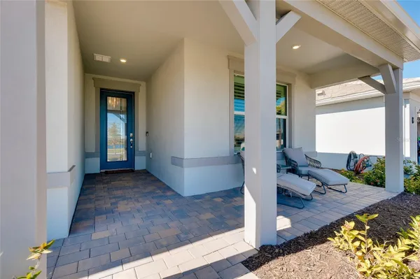 Property Slideshow image 3 of 81 | 10125 beachwalk dr, Englewood, FL, 34223