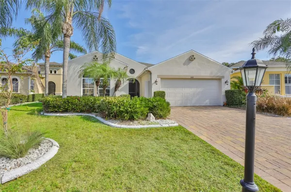 Property Slideshow image 3 of 38 | 818 king leon way, Sun City Center, FL, 33573