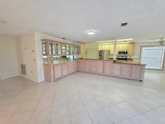 Property Slideshow image 2 of 33 | 2376 bent pine ct, Spring Hill, FL, 34606