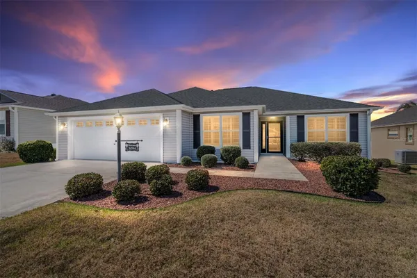Property Slideshow image 2 of 40 | 3094 brine way, The Villages, FL, 32163
