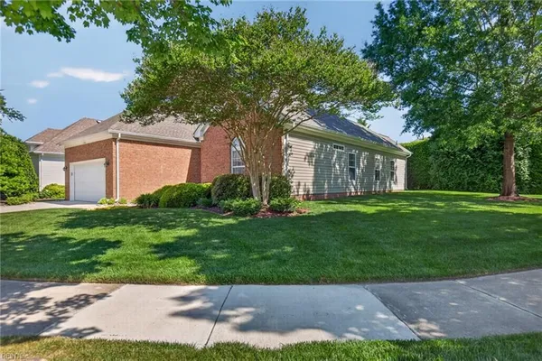 Property Slideshow image 2 of 29 | 2708 longworth ct, Virginia Beach, VA, 23456