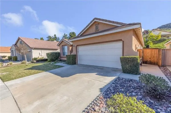 Property Slideshow image 3 of 38 | 14602 mountain vista dr, Moreno Valley, CA, 92555