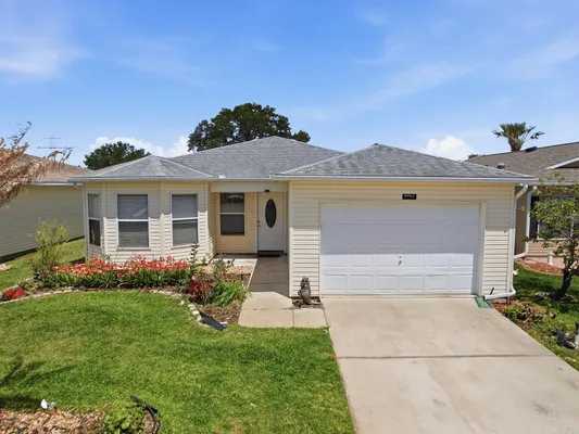 Property Slideshow image 2 of 33 | 32744 westwood loop, Leesburg, FL, 34748