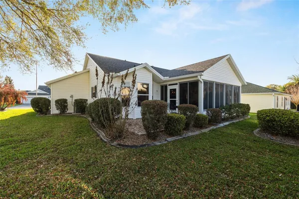Property Slideshow image 3 of 57 | 624 fayette ct, The Villages, FL, 32162