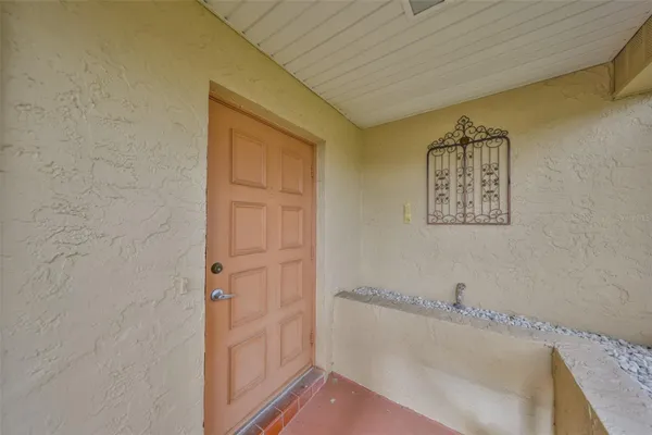 Property Slideshow image 2 of 13 | 431 gloucester blvd 87, Sun City Center, FL, 33573