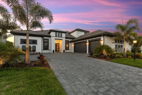 Property Slideshow image 2 of 100 | 15013 montello way, Bradenton, FL, 34211