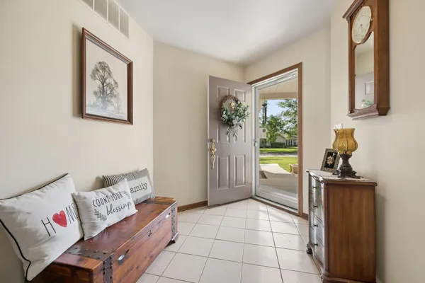Property Slideshow image 3 of 22 | 13323 red cedar ln, Plainfield, IL, 60544