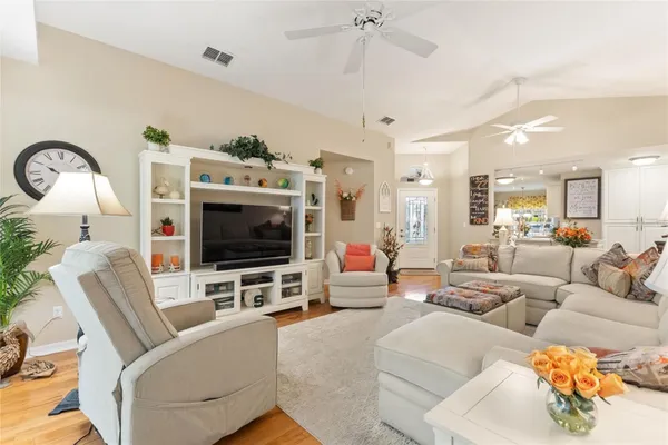 Property Slideshow image 3 of 63 | 315 ridge view dr, Davenport, FL, 33837