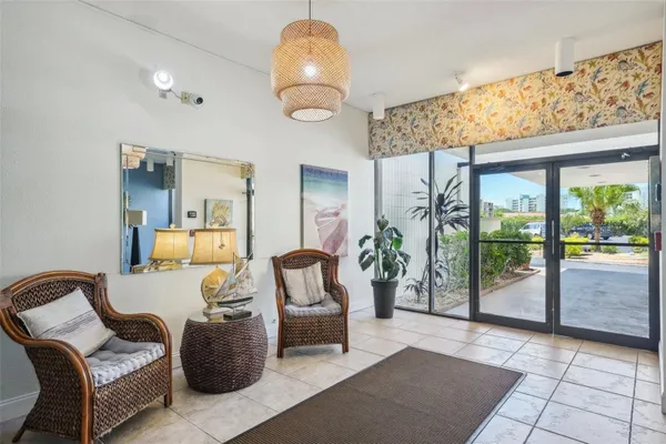 Property Slideshow image 3 of 66 | 7400 sun island dr 802, South Pasadena, FL, 33707