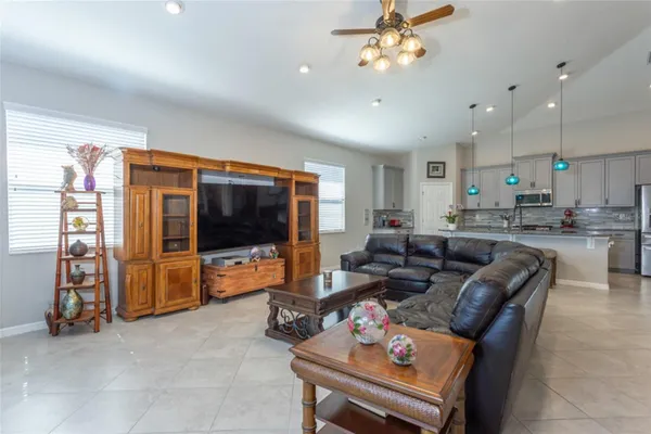 Property Slideshow image 3 of 24 | 43 lagoon way, Palm Coast, FL, 32137