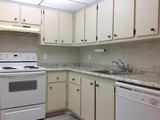 Property Slideshow image 2 of 22 | 1805 eleuthera pt apt j2, Coconut Creek, FL, 33066
