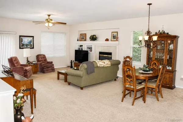Property Slideshow image 3 of 35 | 8148 s biloxi ct, Aurora, CO, 80016