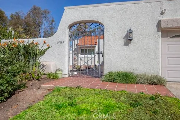 Property Slideshow image 2 of 34 | 5479 paseo del lago a, Laguna Woods, CA, 92637