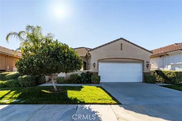 Property Slideshow image 2 of 57 | 28667 peach springs dr, Menifee, CA, 92584