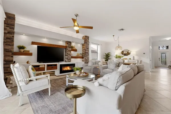 Property Slideshow image 3 of 39 | 178 wandering wetlands cir, Bradenton, FL, 34212