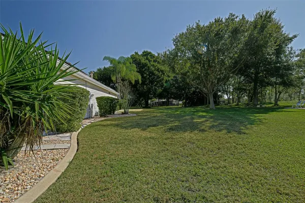Property Slideshow image 3 of 89 | 13863 se 85th cir, Summerfield, FL, 34491