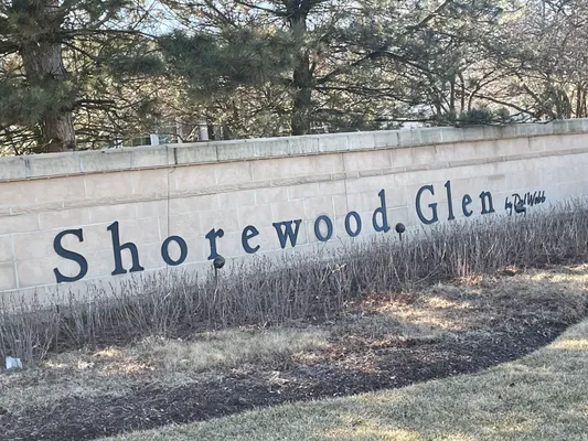 Property Slideshow image 3 of 11 | 1702 countryside dr, Shorewood, IL, 60404