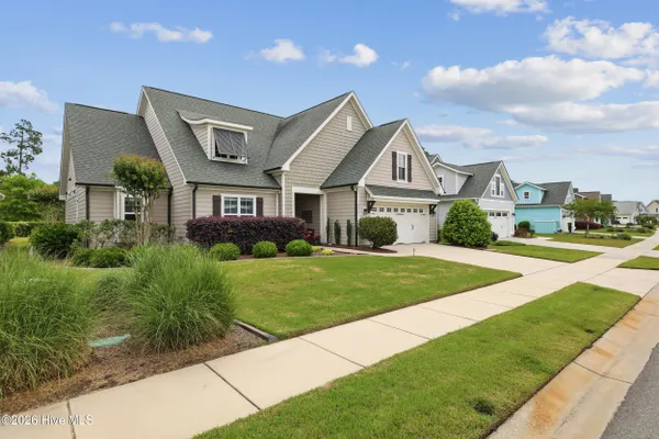 Property Slideshow image 2 of 69 | 3014 pine bloom way, Leland, NC, 28451